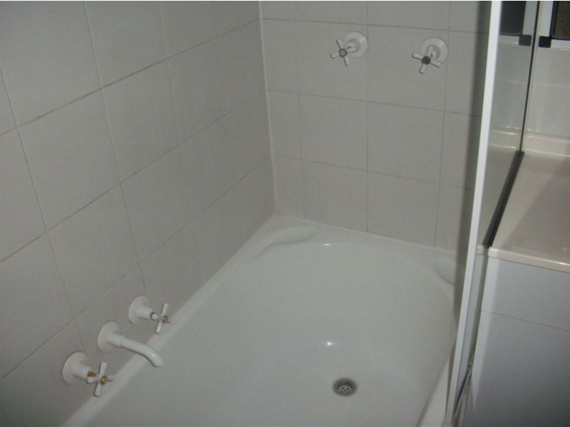 28 Country Road, Cannonvale QLD 4802