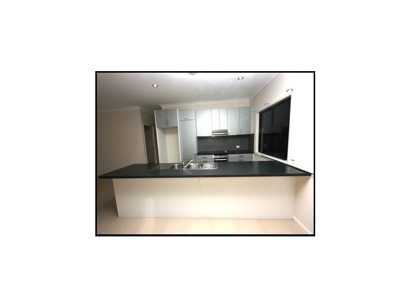 1/27 South Molle Blvd, Cannonvale QLD 4802