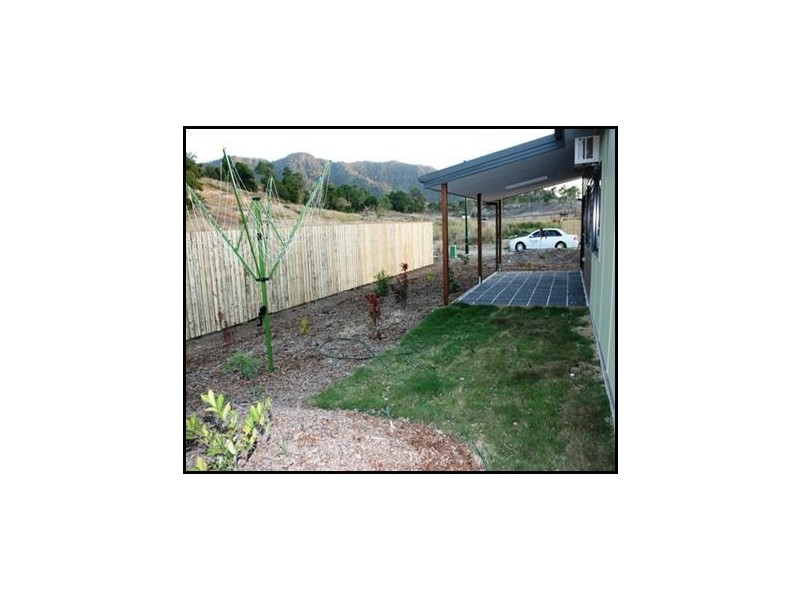 1/27 South Molle Blvd, Cannonvale QLD 4802