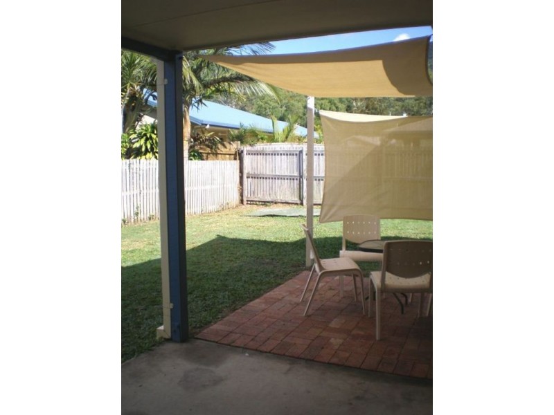 8 Phoenix Court, Jubilee Pocket QLD 4802