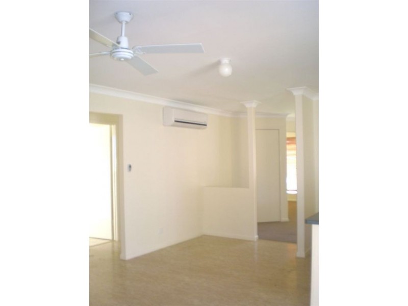 8 Phoenix Court, Jubilee Pocket QLD 4802