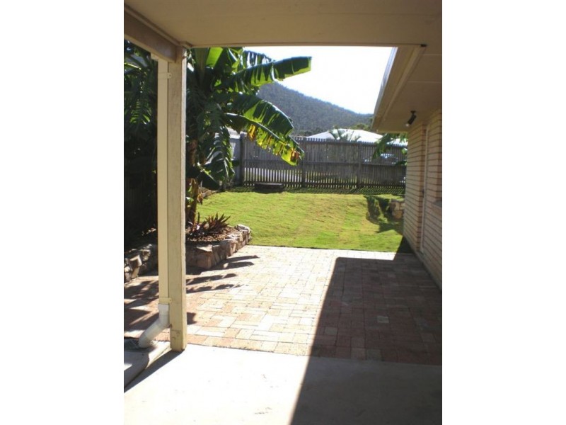 8 Sabel Boulevard, Jubilee Pocket QLD 4802