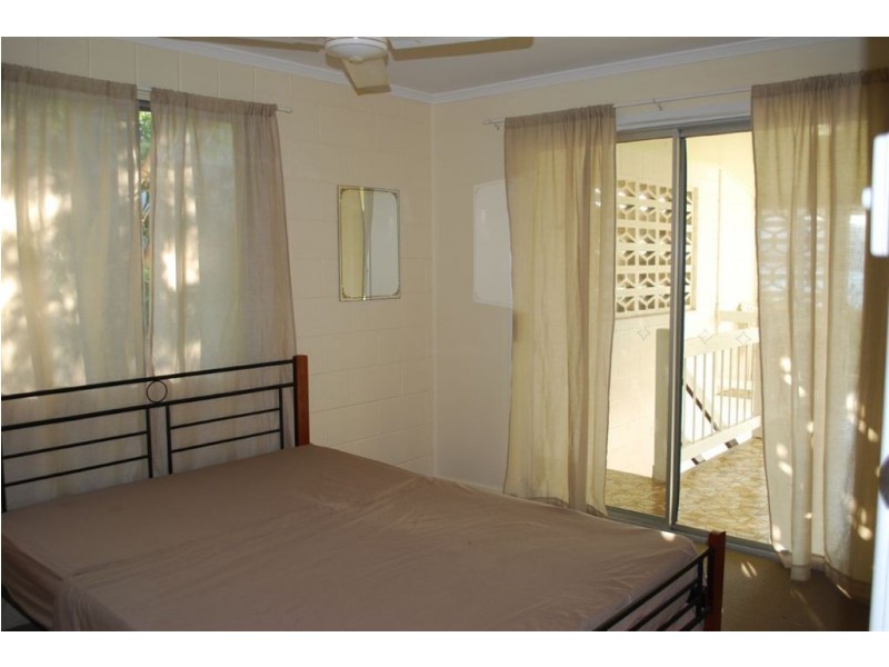 2/28 Airlie Crescent, Airlie Beach QLD 4802