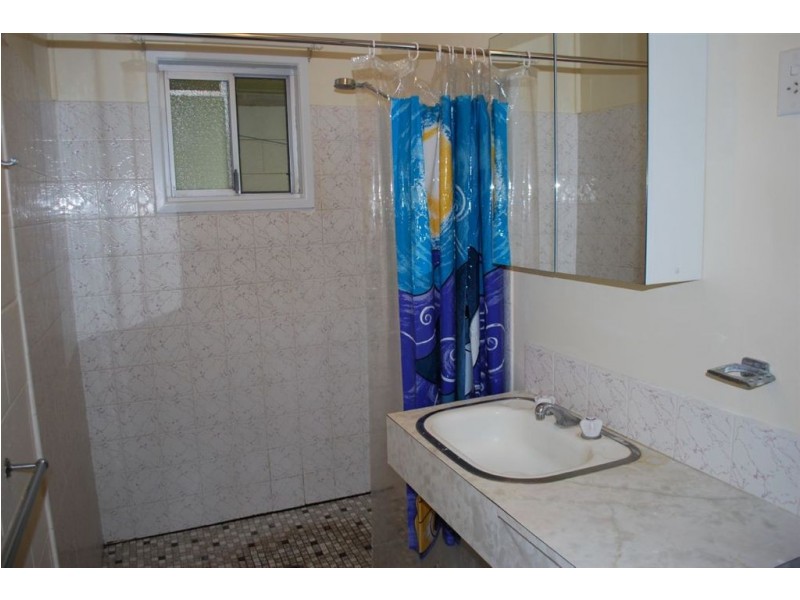 2/28 Airlie Crescent, Airlie Beach QLD 4802