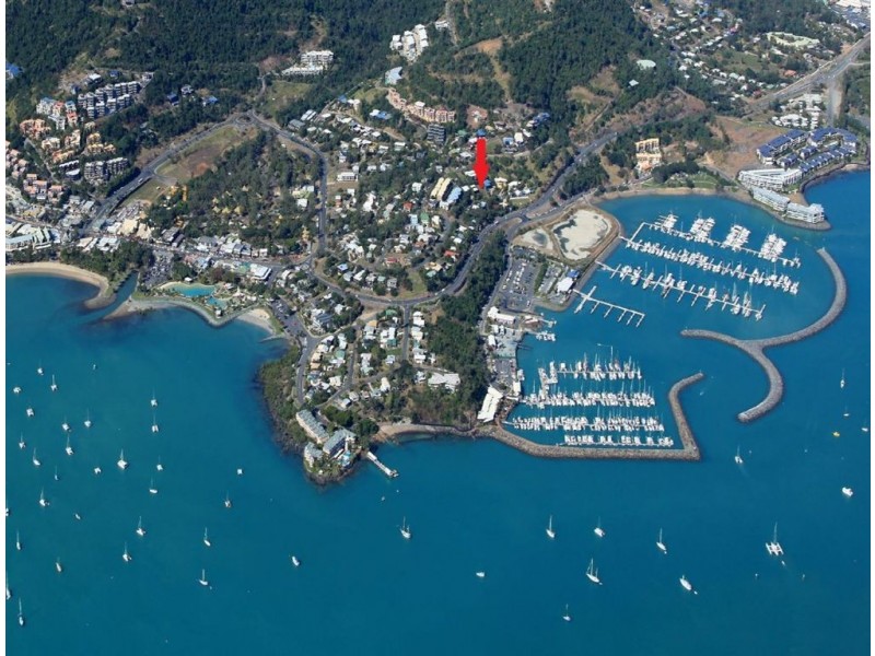 8 Airlie Crescent, Airlie Beach QLD 4802