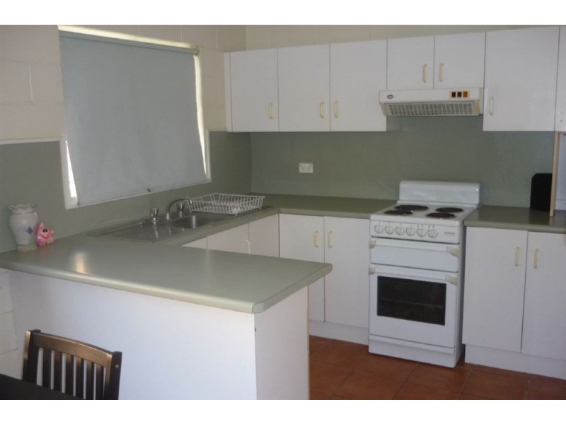 37/3 Eshelby Drive, Cannonvale QLD 4802