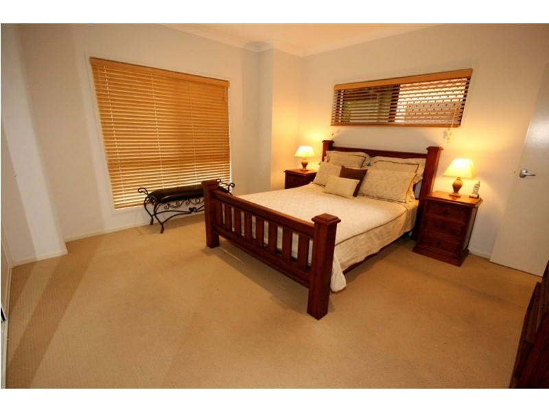 20 Sanctuary Avenue, Jubilee Pocket QLD 4802