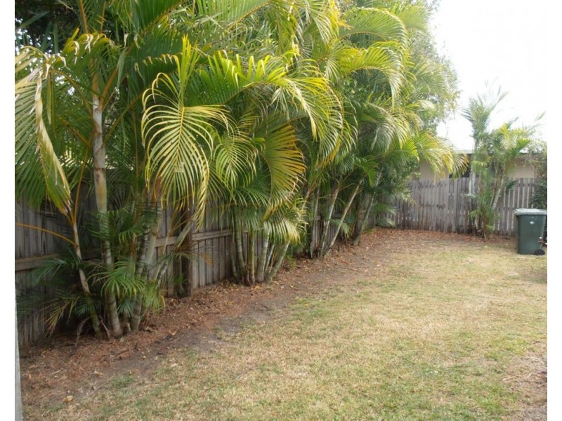 2/18 Banksia Court, Cannonvale QLD 4802
