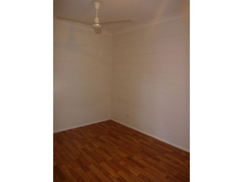 30/28 Island Drive, Cannonvale QLD 4802