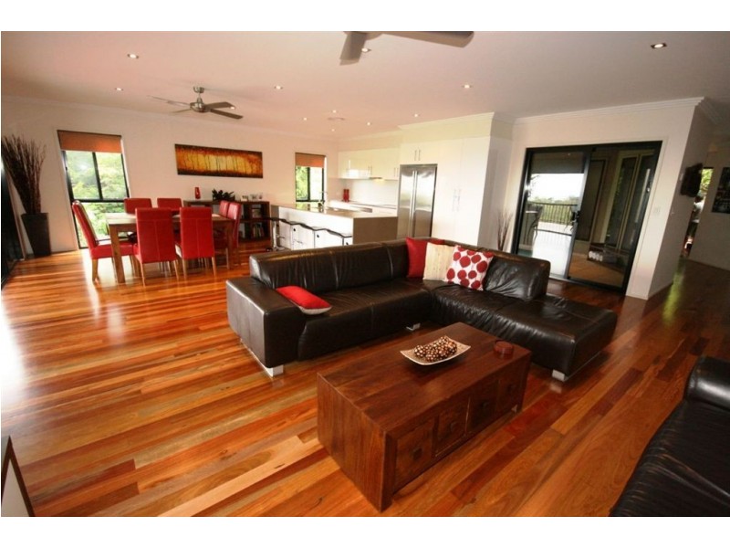 13 Stonehaven Court, Airlie Beach QLD 4802