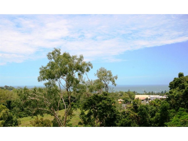13 Stonehaven Court, Airlie Beach QLD 4802