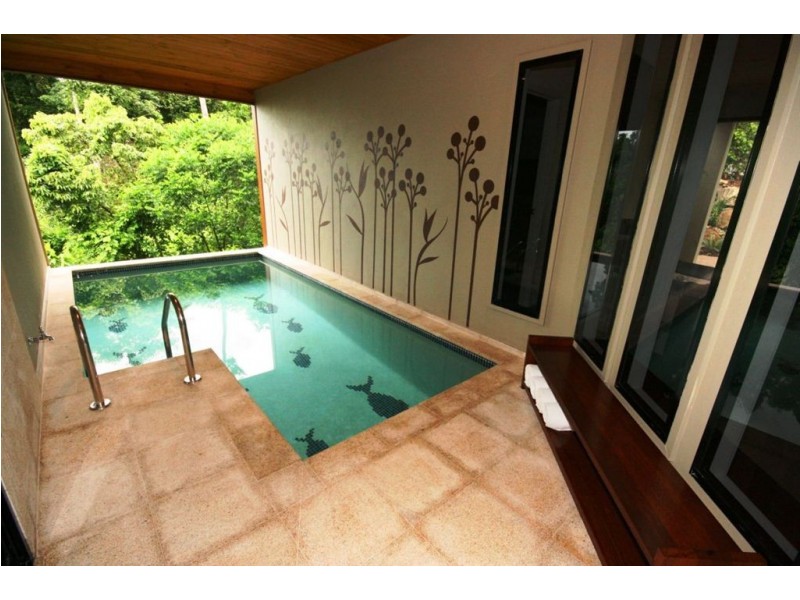 13 Stonehaven Court, Airlie Beach QLD 4802