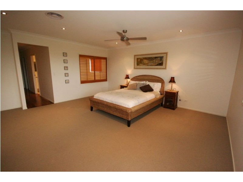 13 Stonehaven Court, Airlie Beach QLD 4802