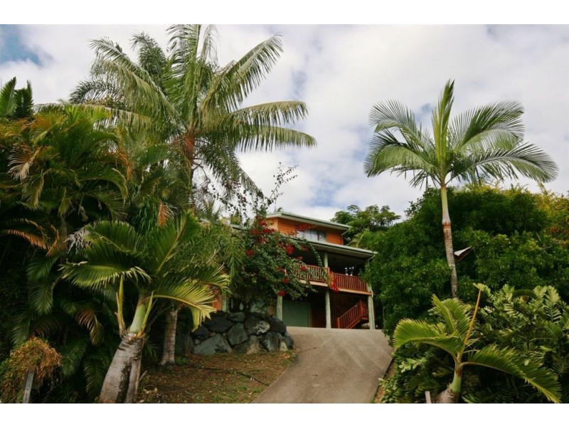 31 Jones Road, Cannonvale QLD 4802
