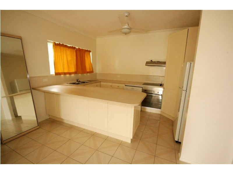 1/6 Begley Street, Airlie Beach QLD 4802