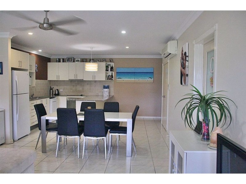 80/21 Shute Harbour Road, Cannonvale QLD 4802