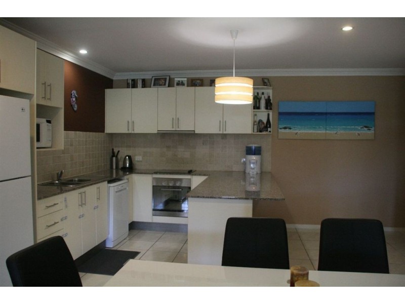 80/21 Shute Harbour Road, Cannonvale QLD 4802