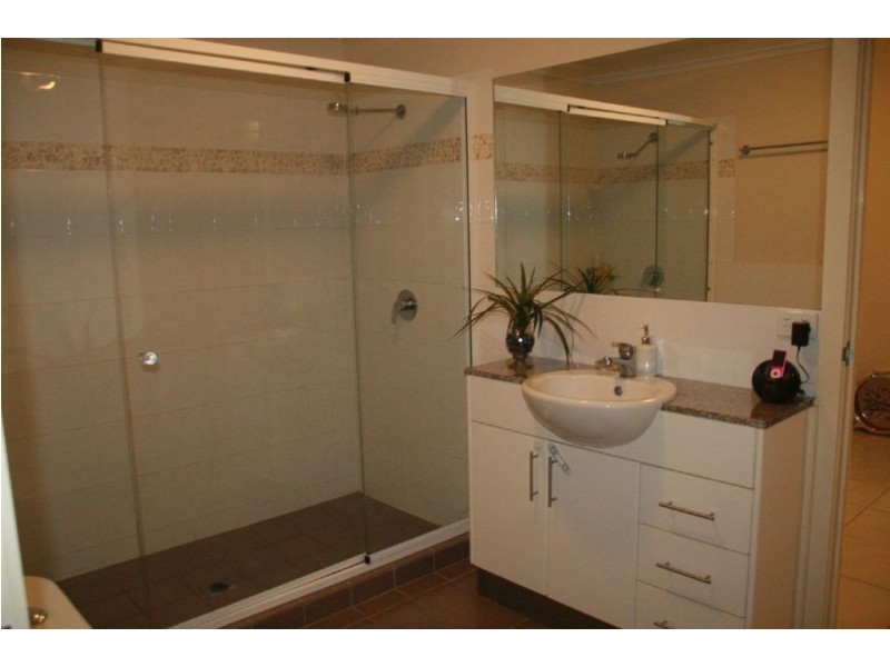 80/21 Shute Harbour Road, Cannonvale QLD 4802