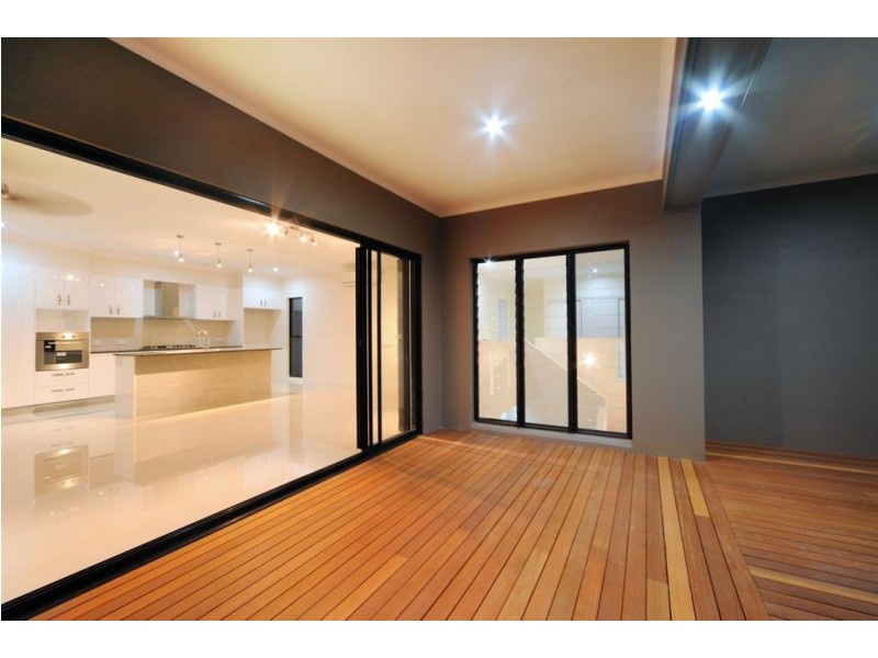 39 Beth Court, Cannonvale QLD 4802