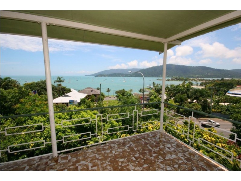 51 Airlie Crescent, Airlie Beach QLD 4802
