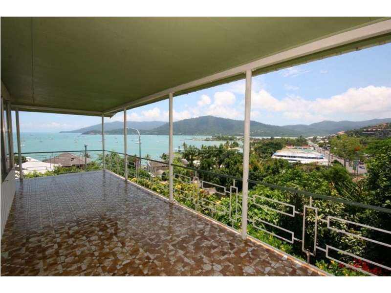 51 Airlie Crescent, Airlie Beach QLD 4802