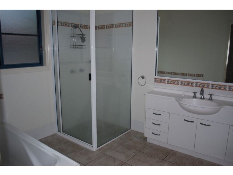 9/7 Erromango Drive, Jubilee Pocket QLD 4802