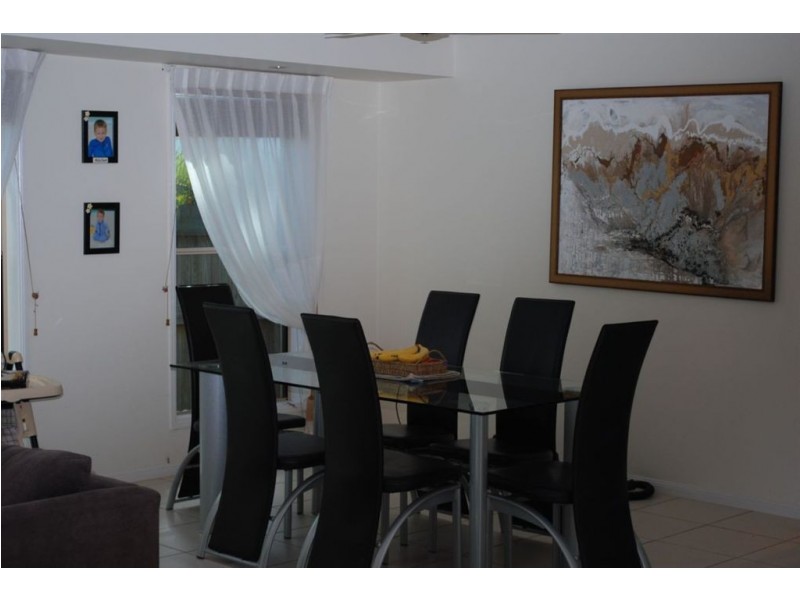 17 Links Drive, Cannonvale QLD 4802