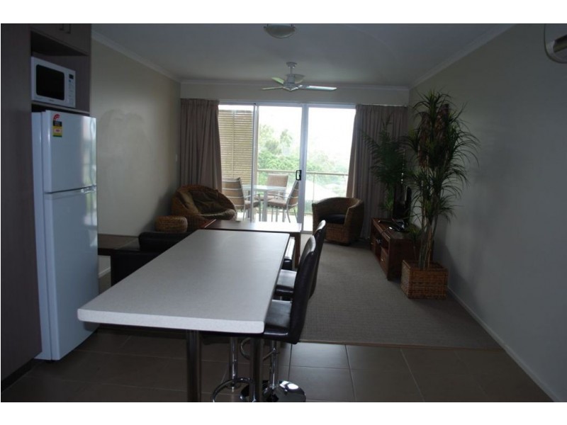 12b/14 Waterson Way, Airlie Beach QLD 4802