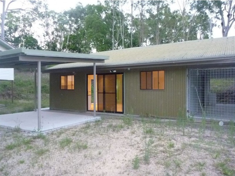 52 Wattle Road, Cannonvale QLD 4802