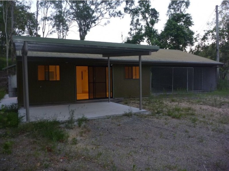 52 Wattle Road, Cannonvale QLD 4802