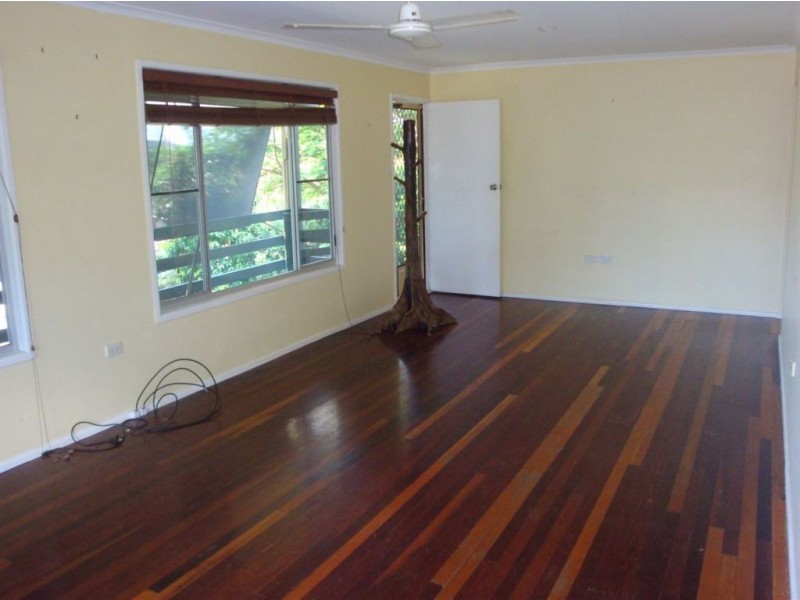 15 Wambiri Street, Cannonvale QLD 4802