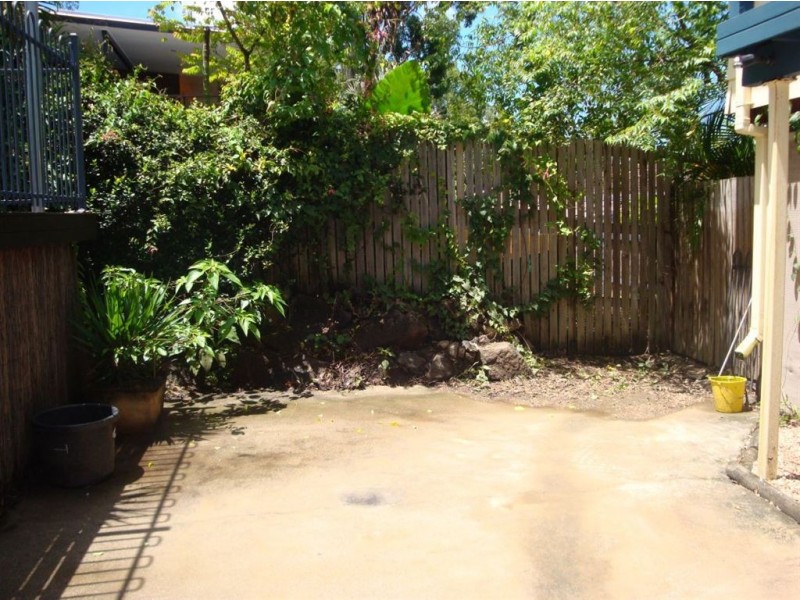 15 Wambiri Street, Cannonvale QLD 4802
