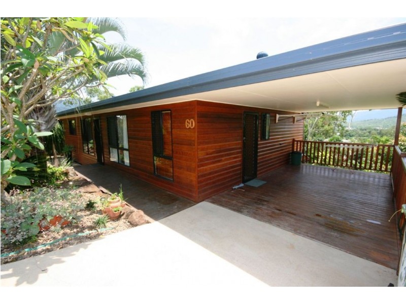 60 Country Road, Cannonvale QLD 4802