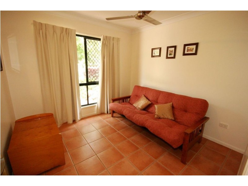 60 Country Road, Cannonvale QLD 4802