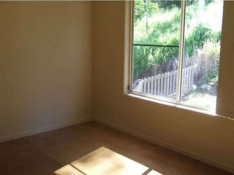 14 Grace Avenue, Cannonvale QLD 4802