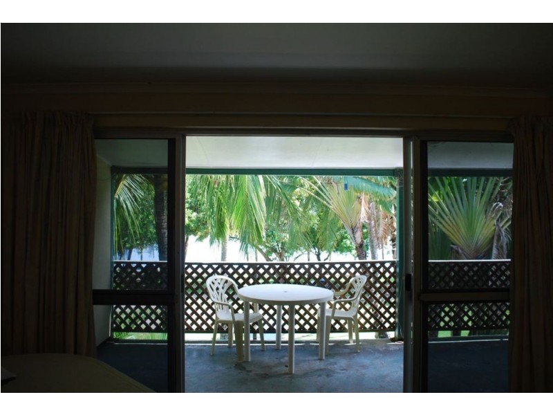 Unit 3/287 Shute Harbour Road, Cannonvale QLD 4802