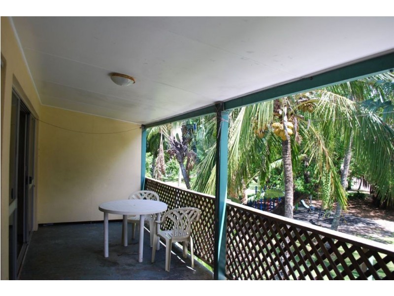 Unit 3/287 Shute Harbour Road, Cannonvale QLD 4802