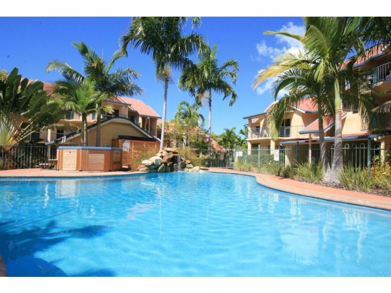 17/24 Beach Road, Cannonvale QLD 4802