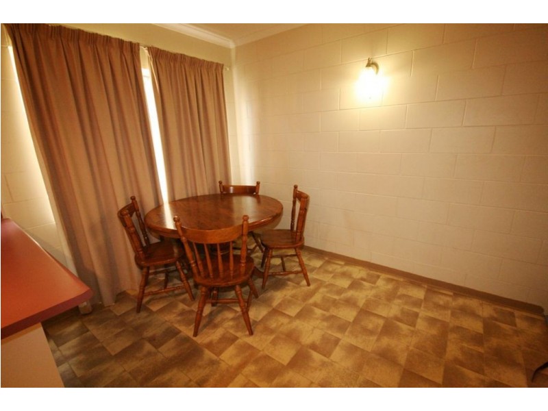 40/3 Eshelby Dr, Cannonvale QLD 4802