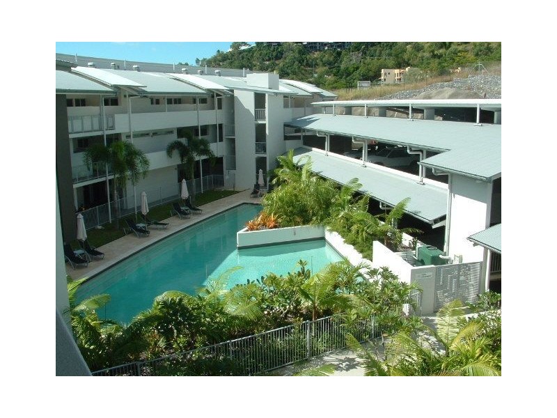 135/159 Shingley Drive, Cannonvale QLD 4802