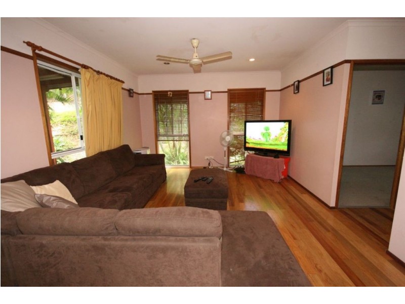 12 Sandpiper Crescent, Jubilee Pocket QLD 4802