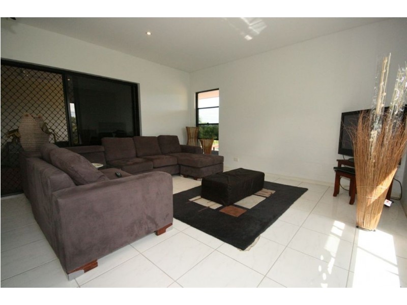 88 Kookaburra Drive, Cannon Valley QLD 4800