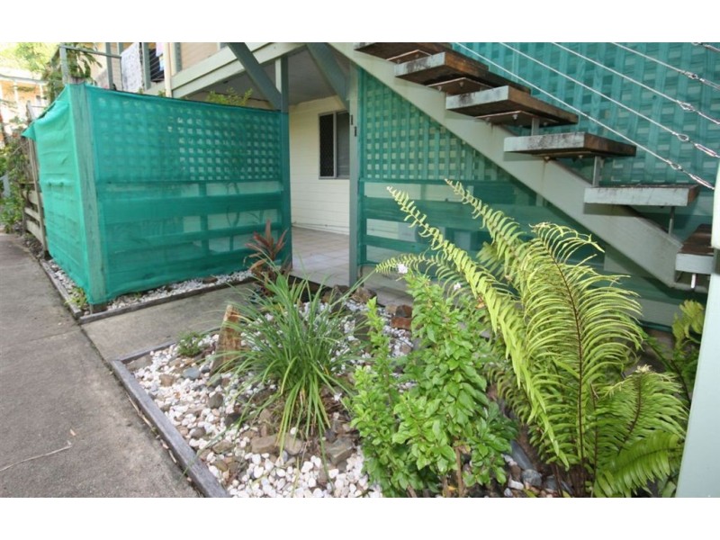 11/6 St Martins Lane, Cannonvale QLD 4802