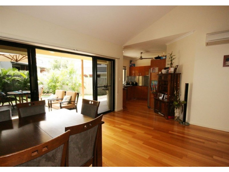 25/25 Abell Road, Cannonvale QLD 4802