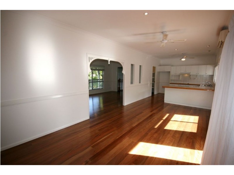 12 Wildlife Road, Jubilee Pocket QLD 4802