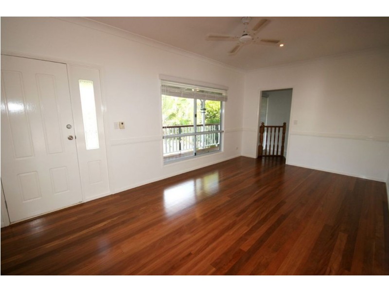 12 Wildlife Road, Jubilee Pocket QLD 4802