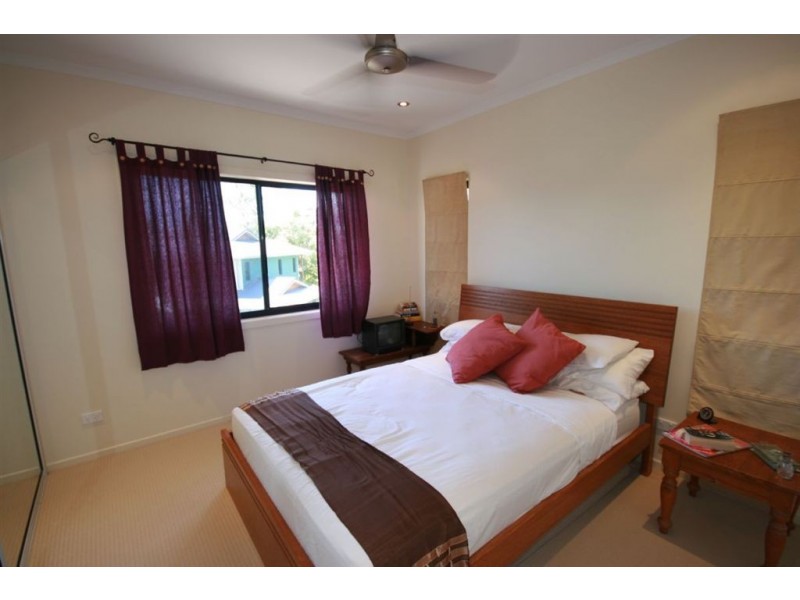 33/25 Abell Road, Cannonvale QLD 4802