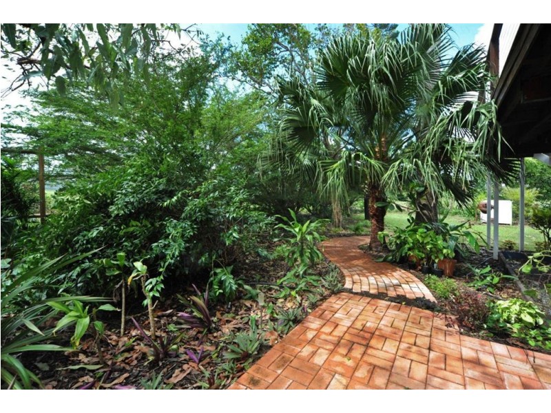 215 Strathdickie Road, Strathdickie QLD 4800