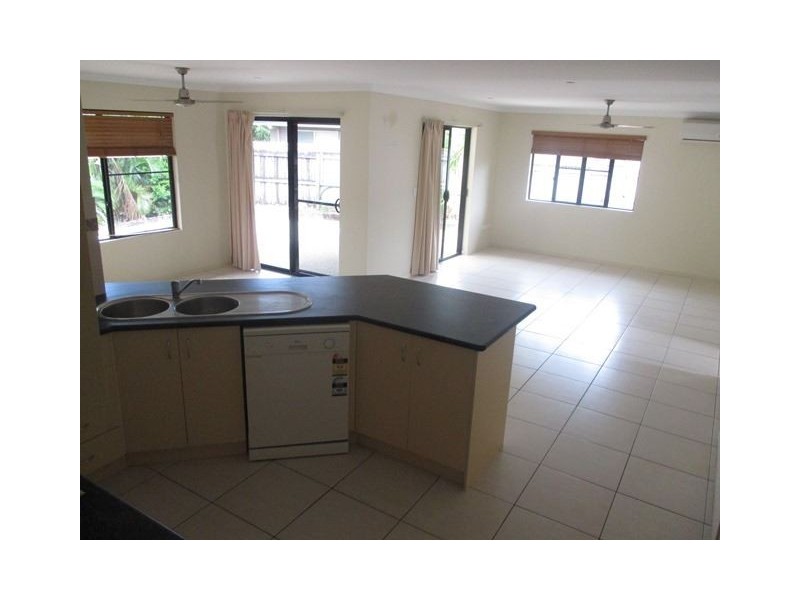 23 Banksia Court, Cannonvale QLD 4802