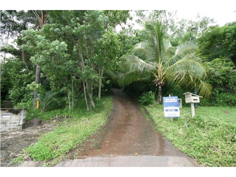 11 William Close, Cannonvale QLD 4802